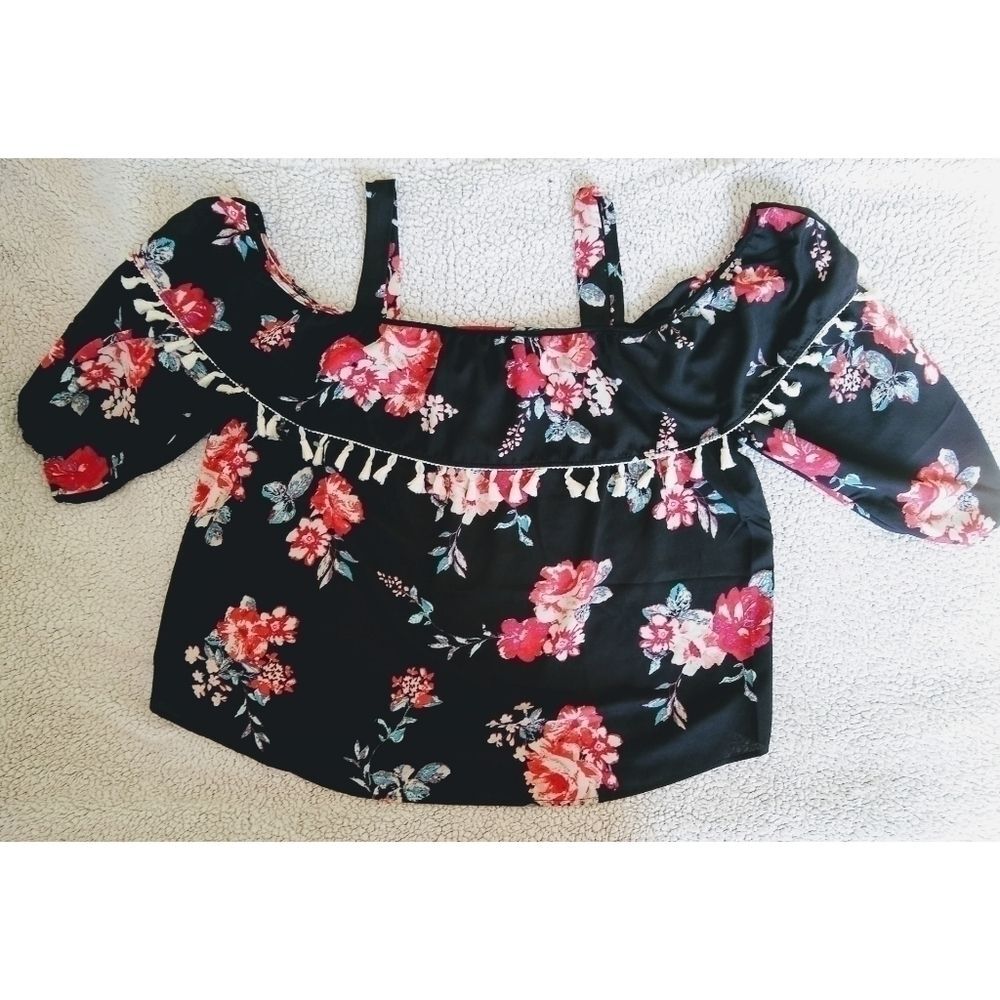 Living Doll Cold Shoulder Floral & Rose Print Tassel Boho Top Plus Size 2X